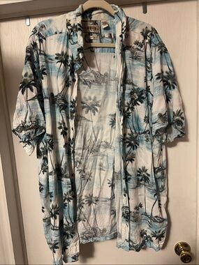 Tropical Palm-Print Button Down Shirt - Light Blue/White